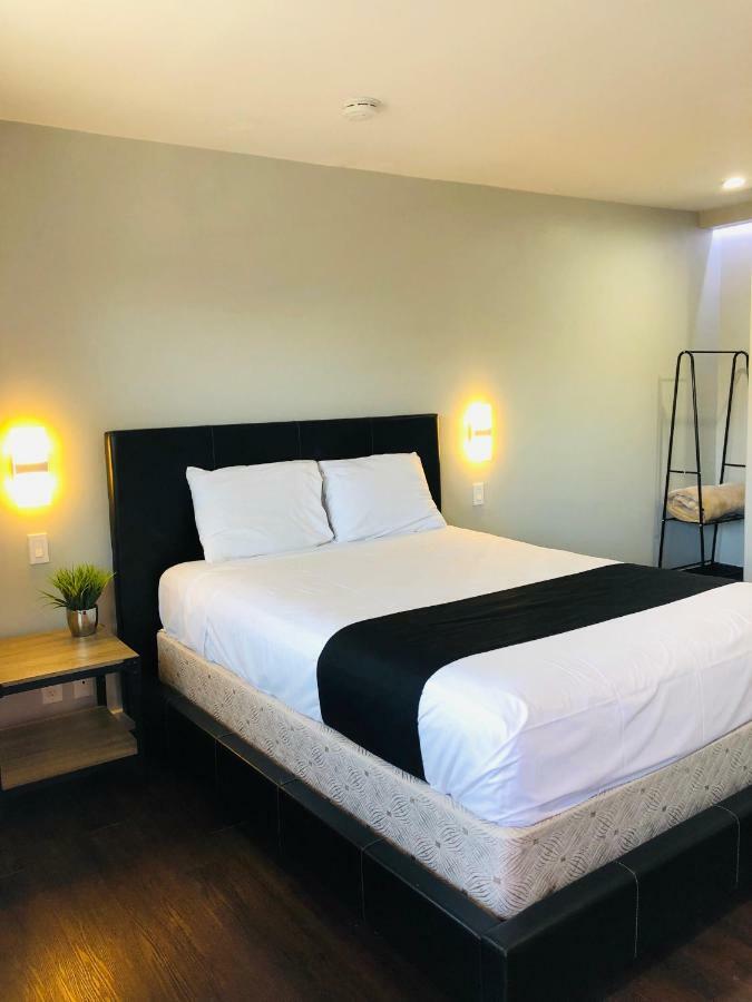 Hotel Villa Serena El Cajon Eksteriør billede